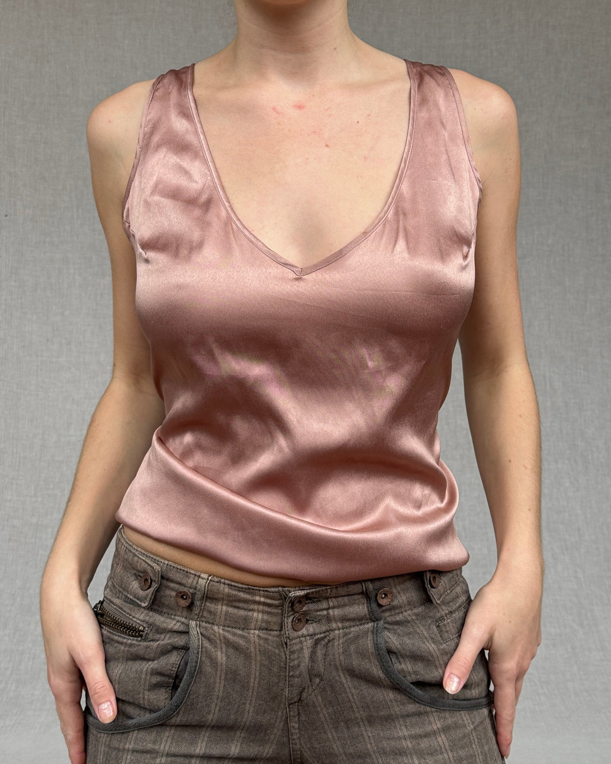 Sisley open back top