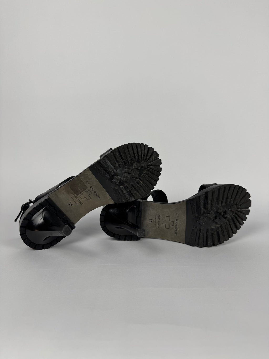 A.F. Vandevorst double heels