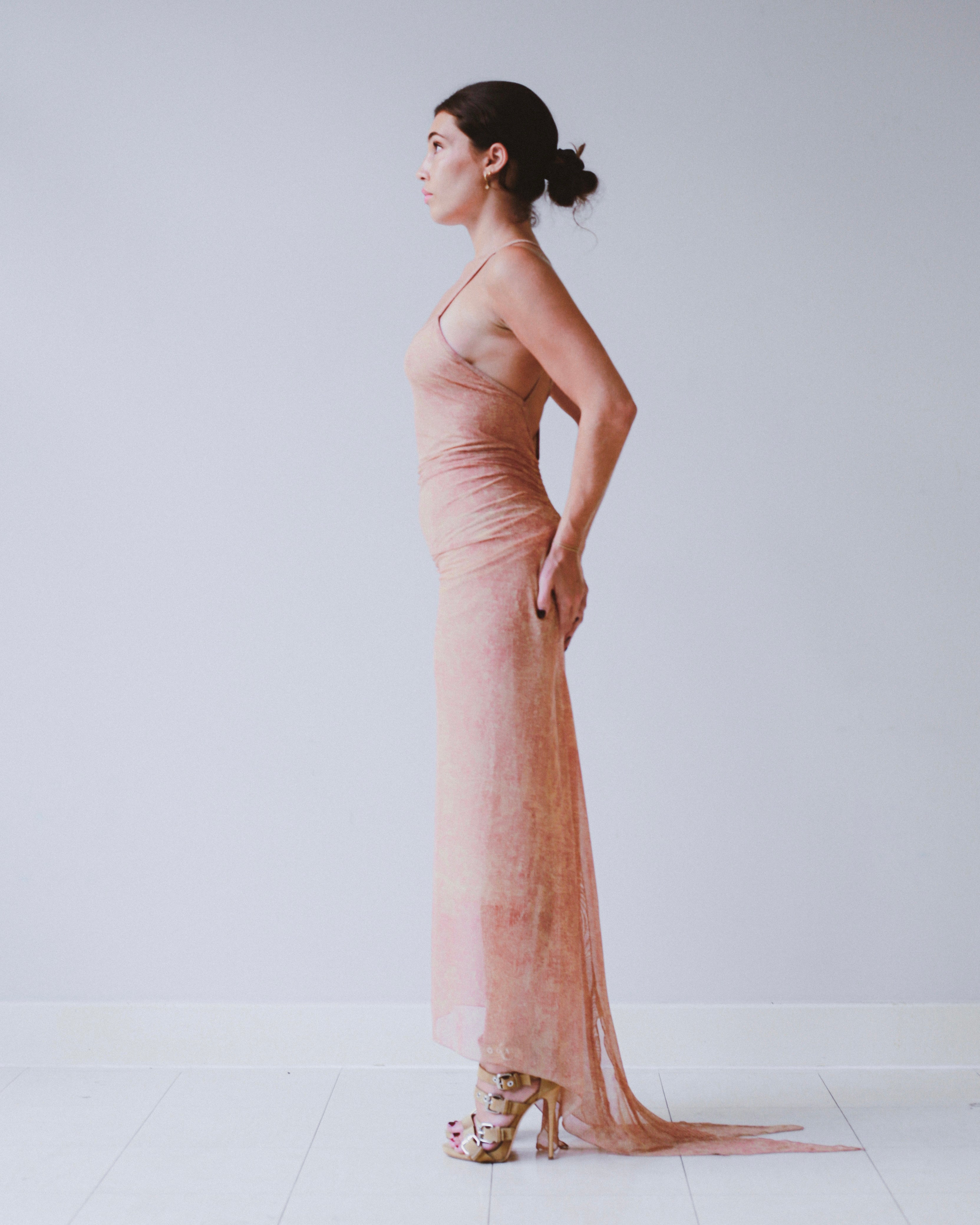 Legatte maxi dress with train